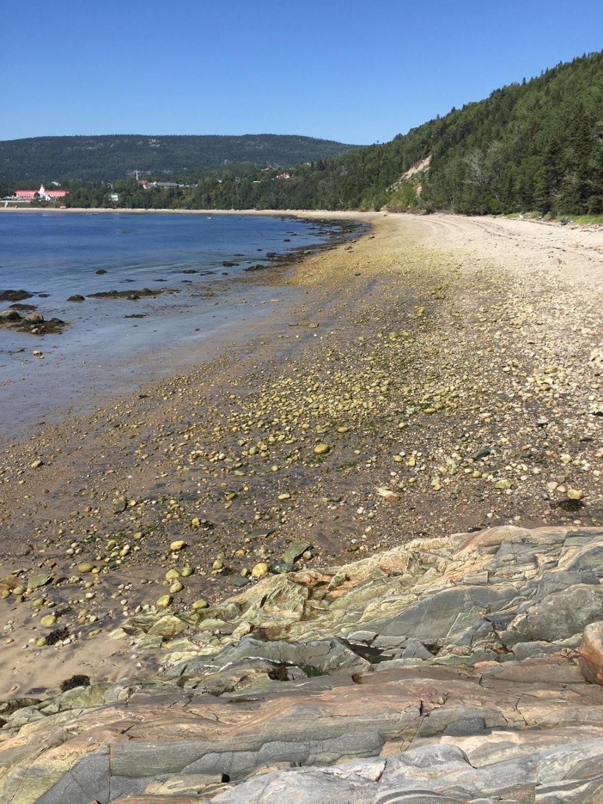 Hotel Le Pionnier Tadoussac Exterior foto